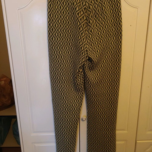 Moutaki women's pants like new, beige and green