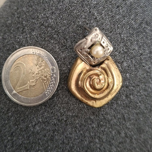 Vintage earrings used with 925 silver and gold-plated bronze