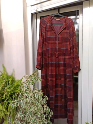 Benetton long dress like new, multicolor check, size M