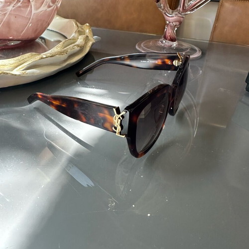 Yves Saint Laurent sunglasses like new, brown