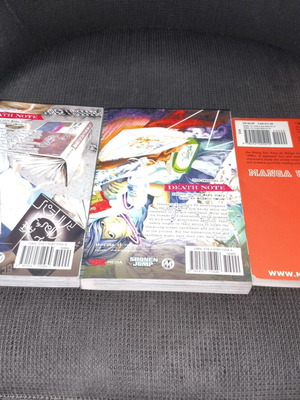 Manga bundle with Kana de Manga and Platinum End volumes 10 & 11