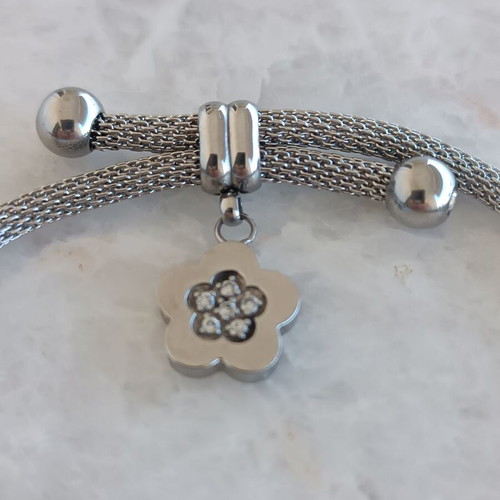 Adjustable stainless steel bracelet like new