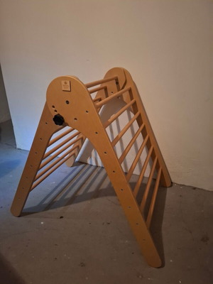 Climbing arch like new with 5 adjustable angles