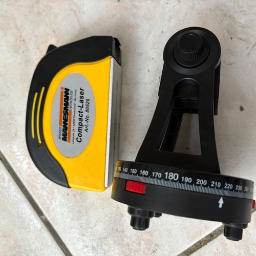 Mannesman laser measure with base and magnet like new