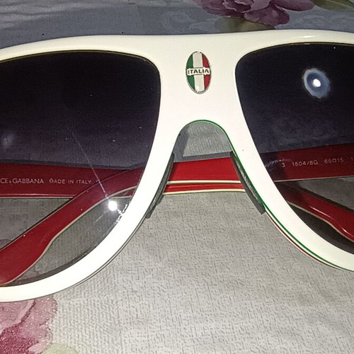 Dolce & Gabbana DG4083 sunglasses like new, black and white