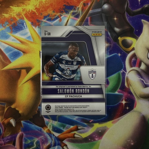 Salomon Rondon Auto Panini Prizm Club World Cup card