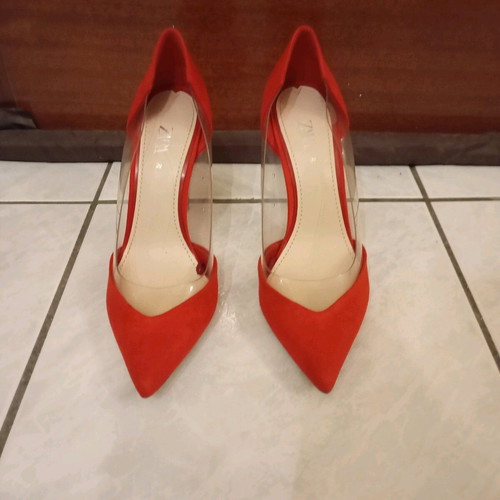 Zara red suede pumps with transparency, like new, size 39