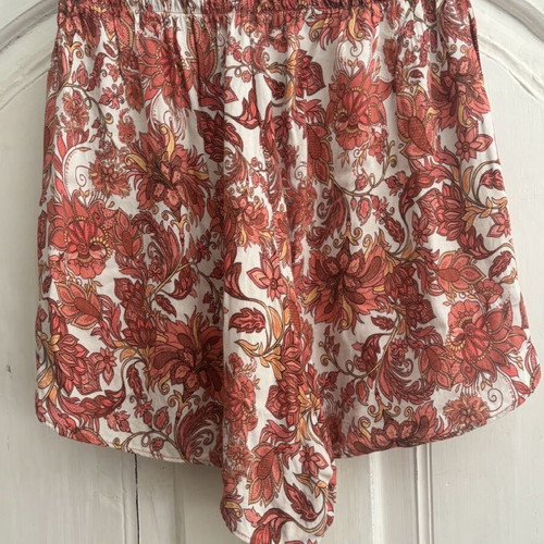 Vassia Kostara shorts like new, size M/L