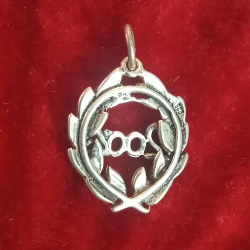 Silver Pin 925 used, diameter 3.3cm x 2cm