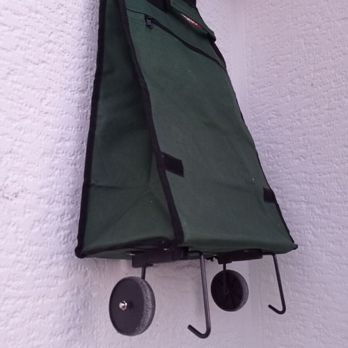 Folding market bag used with wheels for shopping