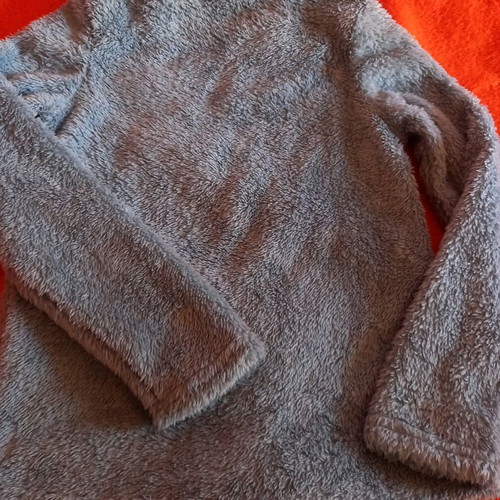 Blouse new, thick and warm, size XS