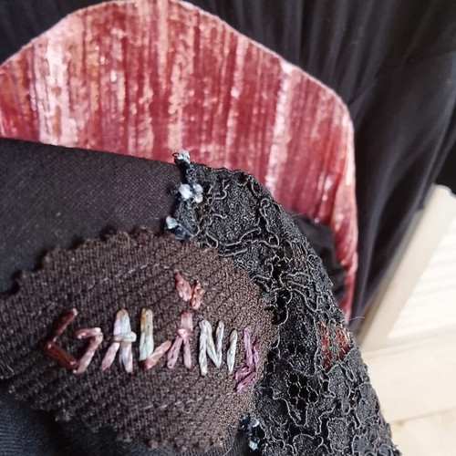 Galanis handmade balloon style dress XXL, black and pink velvet lace