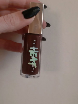 Fenty Lip Gloss Gloss Bomb Heat Σαν Καινούργιο Στην Απόχρωση Hot Chocolit