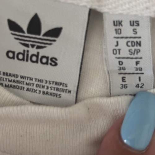 Adidas short-sleeve shirt like new, size S, black and white