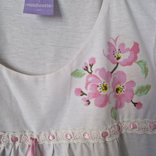 Noidinotte Medium pajama set like new, white with pink details