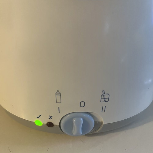 Chicco feeding bottle warmer with baby food jar support