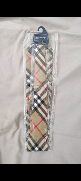 Burberry γραβάτα γνήσια καινούρια μαλλινη