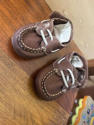 Timberland baby shoes used, brown leather