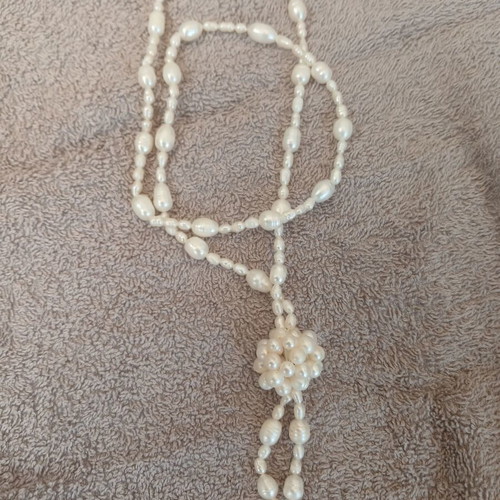 Handmade freshwater pearl necklace