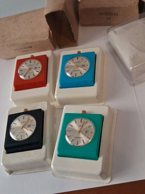 Ruhla table clocks wind-up like new, 4 colors with boxes
