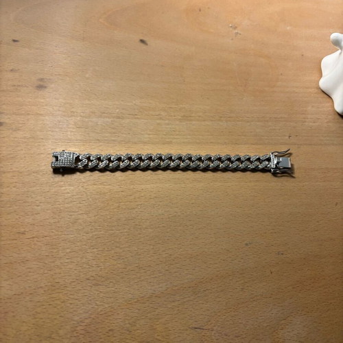 Bracelet with rhinestones like new, silver