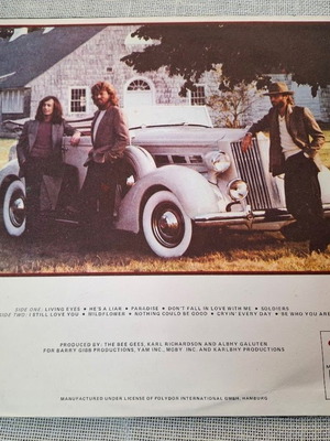 Bee Gees – Living Eyes   LP