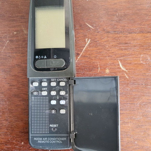 Goldstar air conditioner remote control used, fully functional
