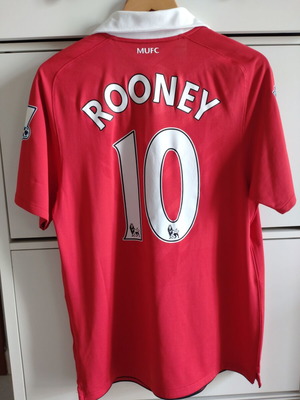 Manchester United 2010/11 εντός έδρας φανέλα ποδοσφαίρου Wayne Rooney με αριθμό 10, μέγεθος L