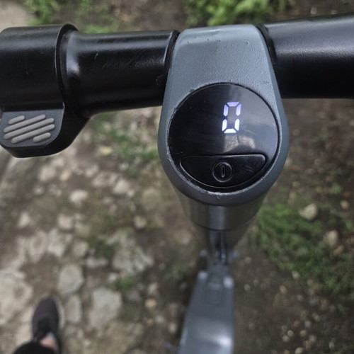 Ninebot by Segway ES2 electric scooter