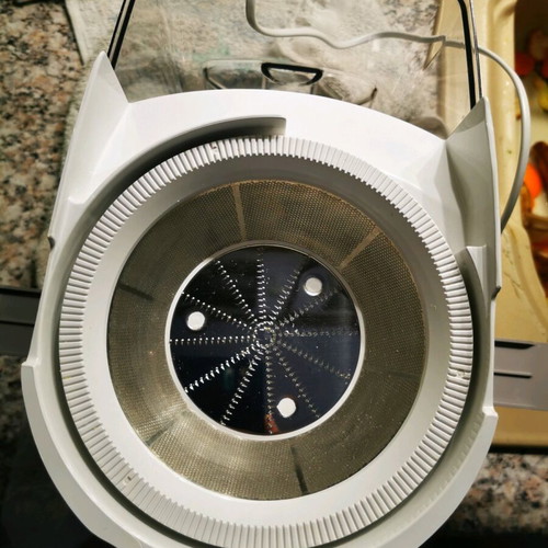 Moulinex juicer like new in box, functional