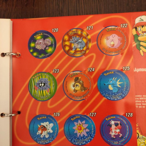 Pokemon tazos complete set with album