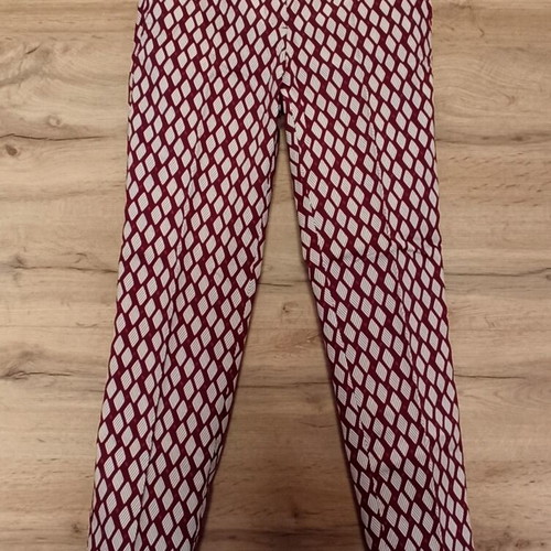 Zara pants with geometric pattern new, burgundy and white