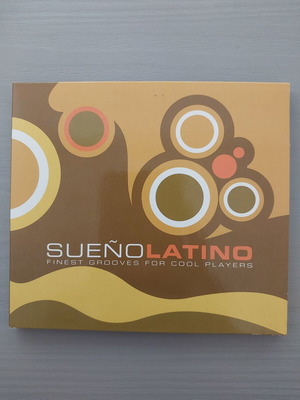 Sueño Latino CD like new, Latin genre