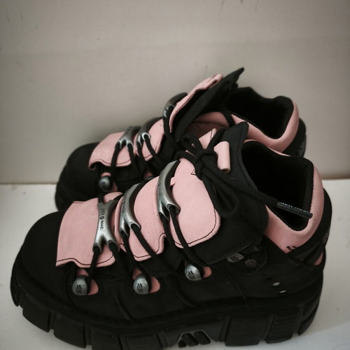 New Rock Nubuck sneakers size 41 black and pink new