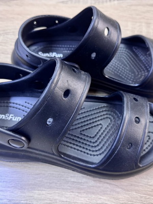Sun & Fun Anatomical Sandals Size 38 New Black
