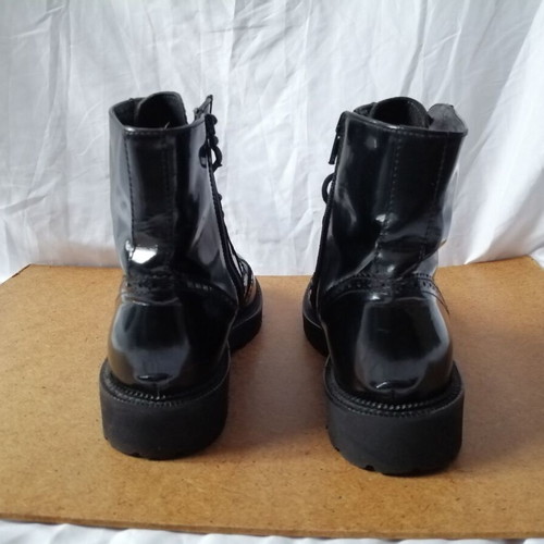 Live+ech black leather women's brogue boots size 37