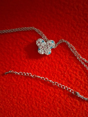 Butterfly necklace like new with chain