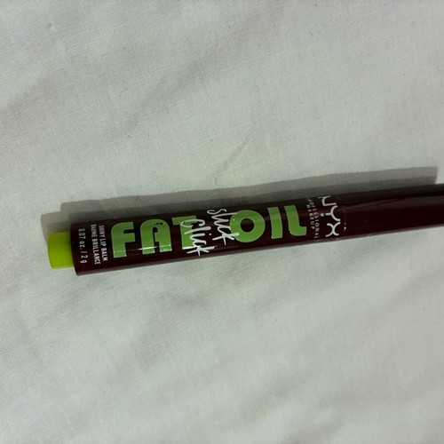 NYX Fat Oil Slick Click 11 In A Mood sealed lip balm