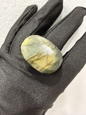 Labradorite ring with yellow fire, new