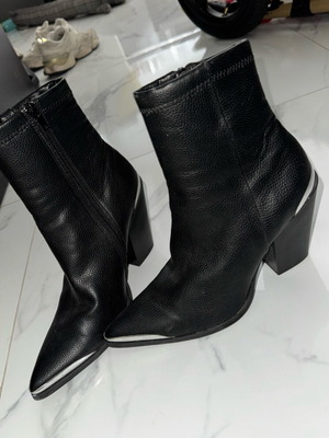 Public Desire ankle boots black and silver like new, size 37