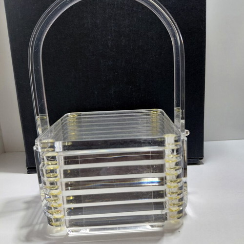 Plexiglass coasters used