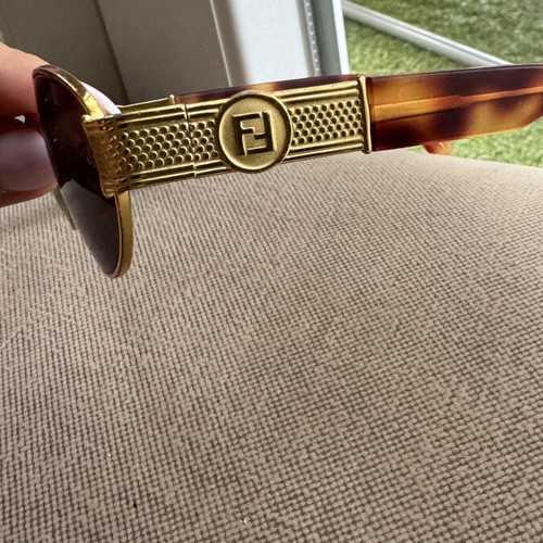 Fendi FS 306 Vintage Sunglasses like new, brown and gold