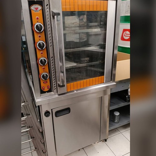 Commercial catering store in Ilioupoli with full equipment