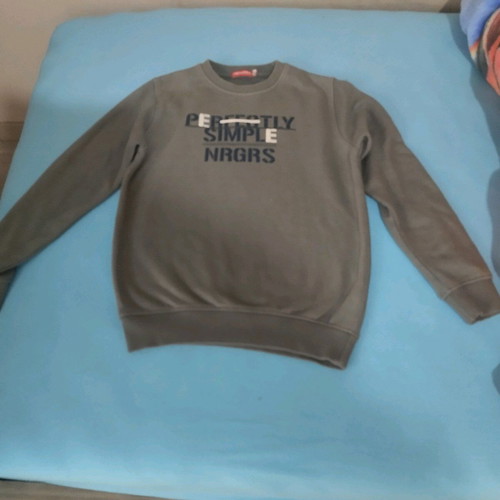 Boys' long-sleeve sweatshirts, sizes 140-146 cm, ages 7-9