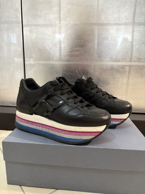Hogan sneakers size 39, black with colorful platform