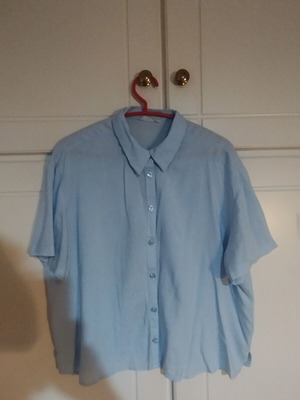 Baby Blue Shirt A.S. 98 L Like New