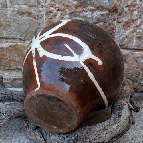 Handmade clay jar like new, traditional folk pottery
