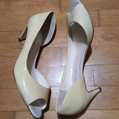 Aldo leather open toe stilettos size 38 like new beige