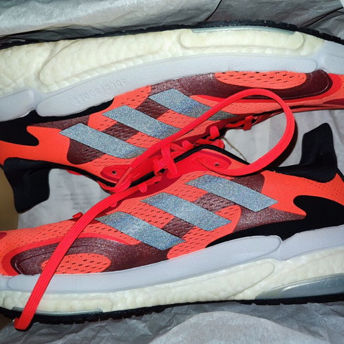 Adidas Solar Boost 3M running shoes size 11 like new, red