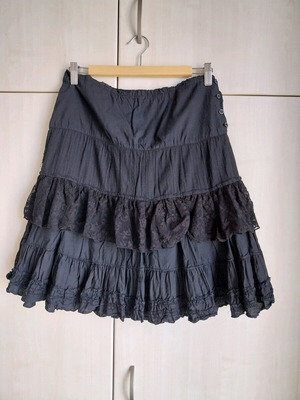 Black lace skirt Bershka new, A-line with carved hem